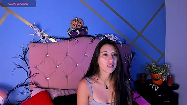 Snapshot of brenda_moris01 chatting on October 21, 9:15 pm brenda moris01 online show from October 21, 9:15 pm