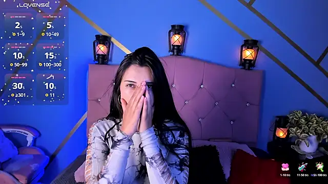 Snapshot of brenda_moris01 chatting on November 21, 9:35 pm brenda moris01 online show from November 21, 9:35 pm