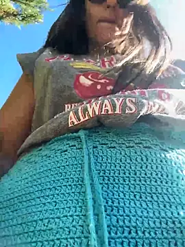 Emmabee123 online show from April 22, 11:01 am