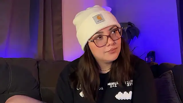 nativepumpkin95 online show from November 26, 1:28 am