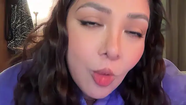 nativepumpkin95 online show from December 5, 3:37 am