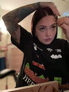 nativepumpkin95 online show from February 21, 10:55 pm