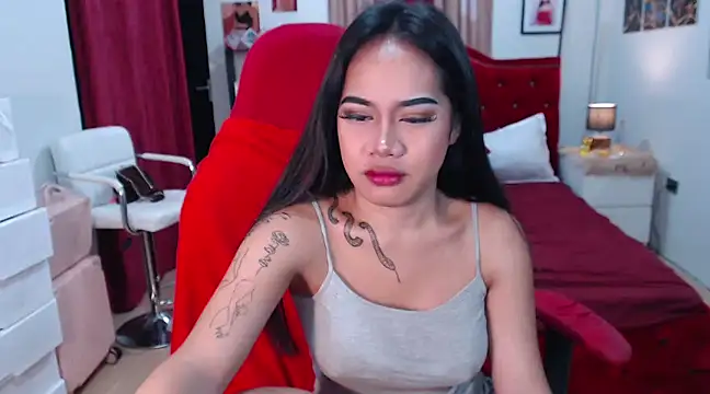 FrancineGarcia online show from February 16, 6:32 am