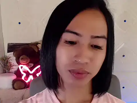 Snapshot of Lemonadexxx chatting on February 15, 1:49 pm Lemonadexxx online show from February 15, 1:49 pm