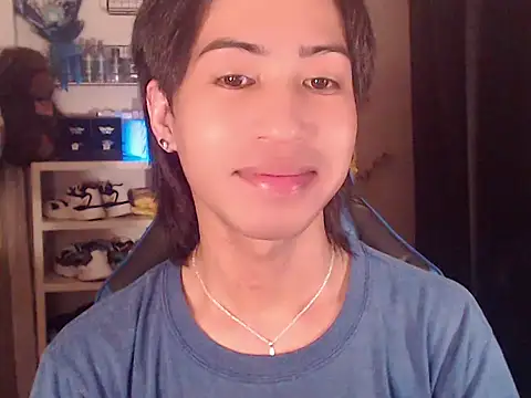 Lemonadexxx online show from April 23, 2:30 pm