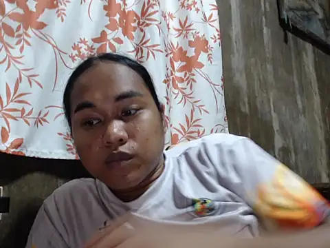 bettina love online show from October 10, 4:50 pm