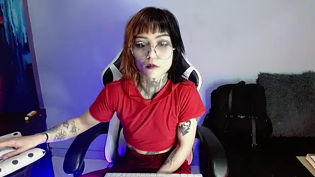 Snapshot of Ardat_Lili69 chatting on February 6, 4:03 pm Ardat Lili69 online show from February 6, 4:03 pm