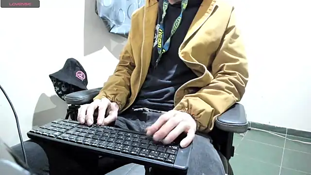 Snapshot of Jeff_Walton@xh chatting on January 29, 7:57 am Jeff Waltonxh online show from January 29, 7:57 am