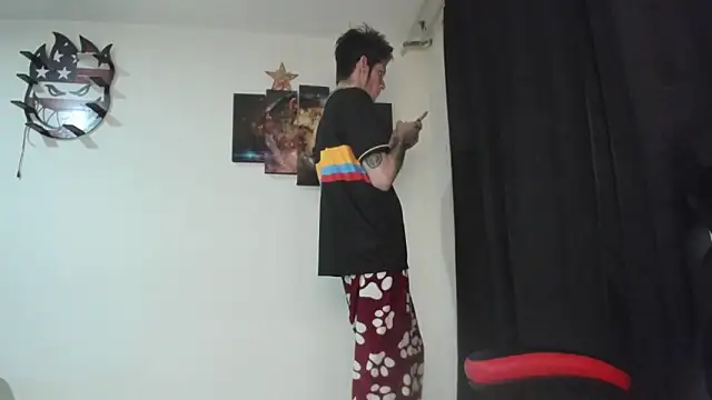 Snapshot of Jeff_Walton@xh chatting on December 5, 7:17 am Jeff Waltonxh online show from December 5, 7:17 am