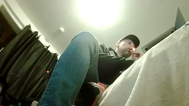 Snapshot of Wolfeman74 chatting on February 12, 2:39 am Wolfeman74 online show from February 12, 2:39 am