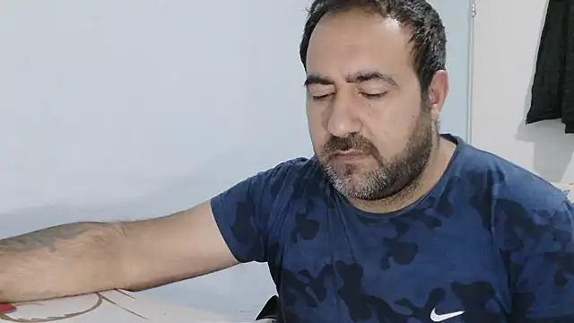 ZYXEL353 online show from February 14, 8:38 pm