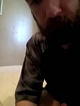 Snapshot of ShadowyTube chatting on March 15, 9:43 pm ShadowyTube online show from March 15, 9:43 pm