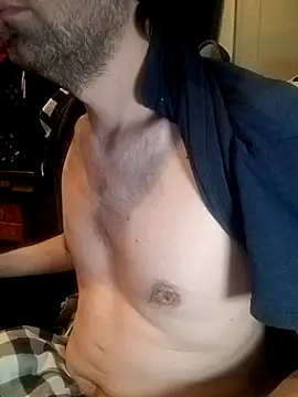 Snapshot of ShadowyTube chatting on March 27, 4:51 am ShadowyTube online show from March 27, 4:51 am