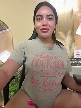 HotstuffCherrySummer online show from March 15, 11:29 am