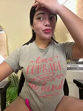 HotstuffCherrySummer online show from March 22, 6:00 am