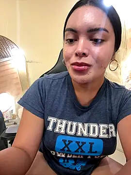 HotstuffCherrySummer online show from November 13, 9:08 am