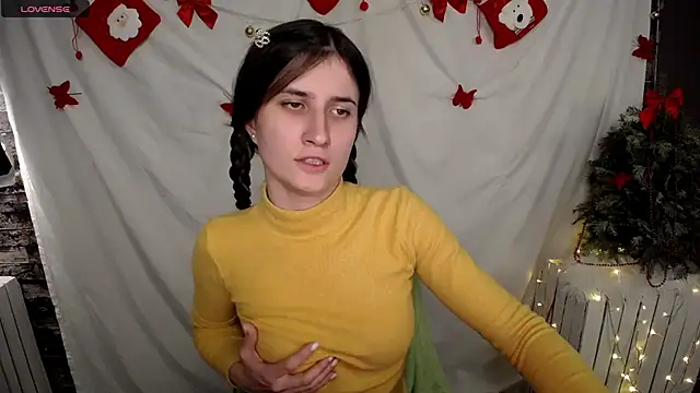 MaryEm976 online show from December 14, 3:47 pm