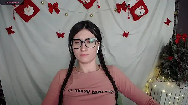 MaryEm976 online show from December 20, 9:00 am