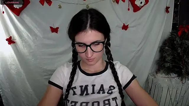 MaryEm976 online show from January 3, 8:54 am