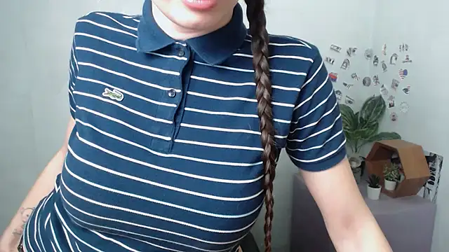 MaryEm976 online show from March 1, 9:00 am