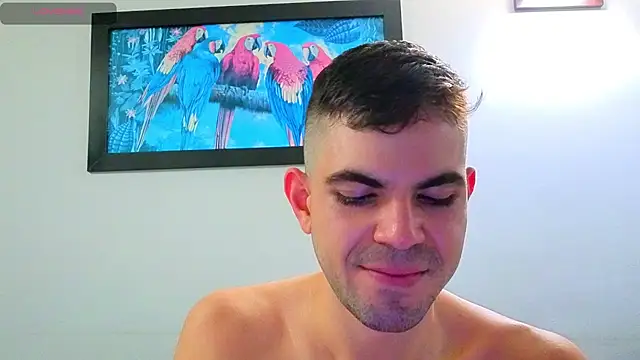 Snapshot of Matiashorney chatting on October 28, 1:31 am Matiashorney online show from October 28, 1:31 am