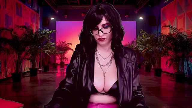 Snapshot of RoseBlooom chatting on October 12, 3:49 am RoseBlooom online show from October 12, 3:49 am