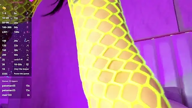 zarahfoster online show from February 7, 7:17 pm