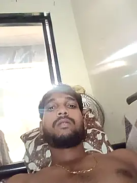 Snapshot of sushilbhosale667 chatting on February 21, 8:04 am sushilbhosale667 online show from February 21, 8:04 am