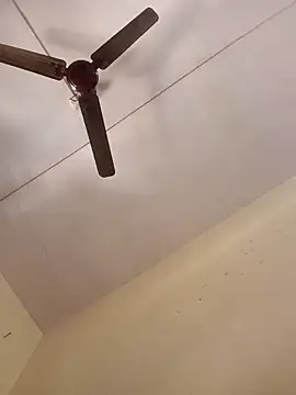 Snapshot of sushilbhosale667 chatting on March 1, 5:31 am sushilbhosale667 online show from March 1, 5:31 am