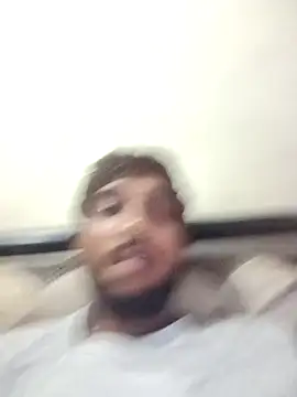 Snapshot of sushilbhosale667 chatting on March 4, 6:03 pm sushilbhosale667 online show from March 4, 6:03 pm