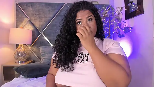 DannaFalco25 online show from January 4, 6:09 pm