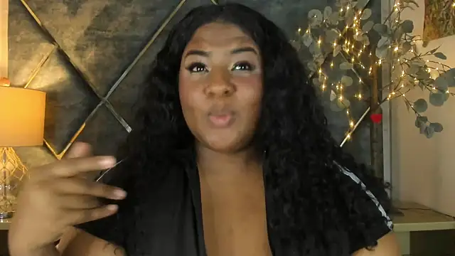 DannaFalco25 online show from March 4, 11:00 pm