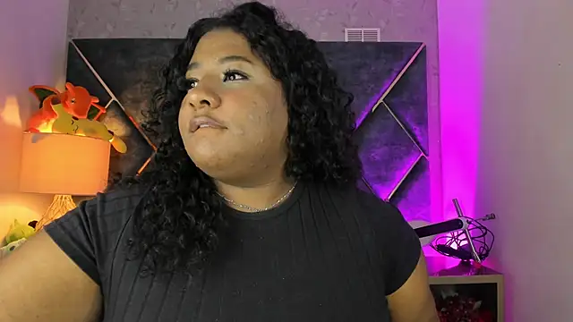 DannaFalco25 online show from September 15, 8:42 pm