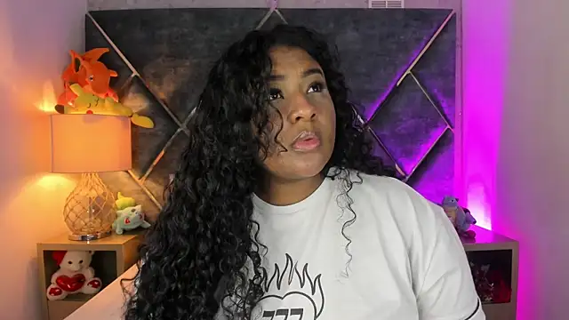 DannaFalco25 online show from September 26, 8:24 pm