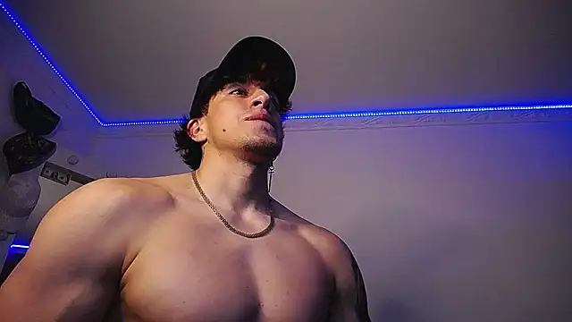 strongboy  online show from January 12, 8:25 am