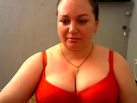 AmanaGi online show from January 22, 4:44 pm