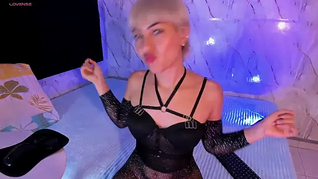 Snapshot of xGenesis_Miller_ chatting on October 10, 8:08 pm xGenesis Miller online show from October 10, 8:08 pm