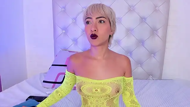 Snapshot of xGenesis_Miller_ chatting on October 14, 8:42 pm xGenesis Miller online show from October 14, 8:42 pm