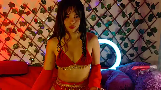 -Camila  online show from February 14, 3:47 pm