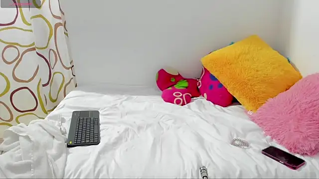 sweetnia online show from February 1, 1:41 pm