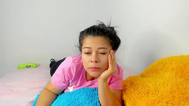 sweetnia online show from October 20, 5:24 pm