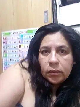 Snapshot of Vilainemarie chatting on January 25, 9:14 pm Vilainemarie online show from January 25, 9:14 pm