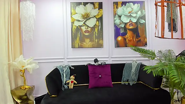 Awww Ella online show from October 31, 11:00 am