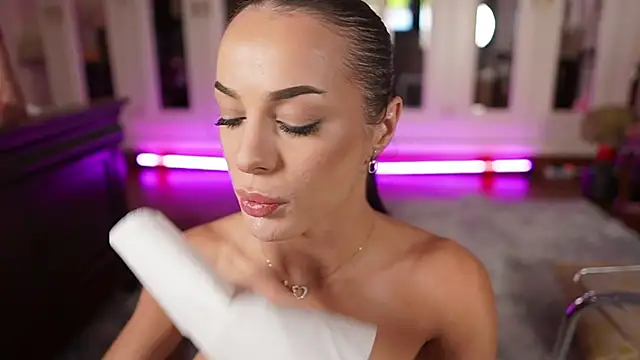 Katyerave online show from January 28, 8:15 pm