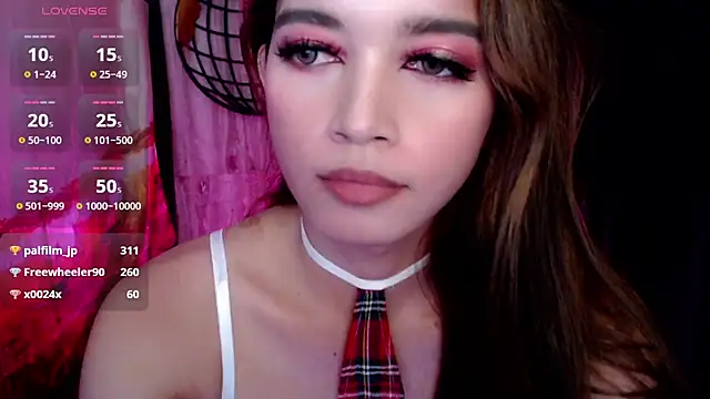 Kelsey Love online show from January 4, 11:00 am