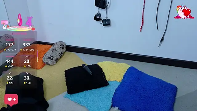 Catwhite  online show from March 11, 6:41 pm