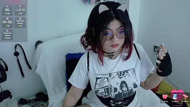 Catwhite  online show from September 16, 5:25 pm