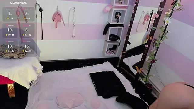 Catwhite  online show from April 22, 4:52 pm