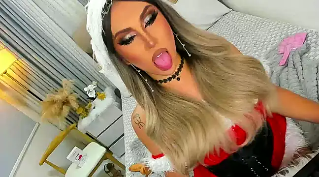 Snapshot of yourbabygoddess chatting on December 25, 2:35 am yourbabygoddess online show from December 25, 2:35 am