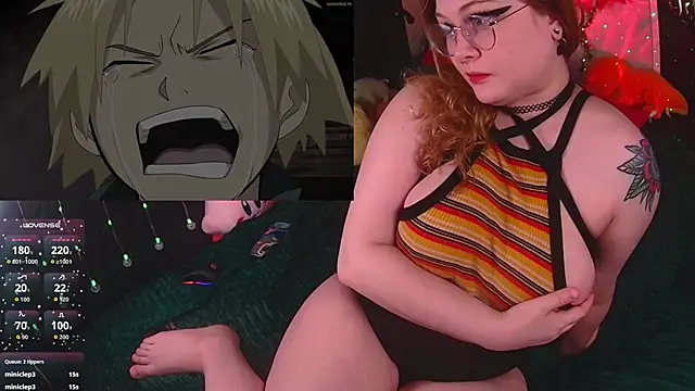 Snapshot of evamila chatting on November 16, 2:00 pm evamila online show from November 16, 2:00 pm